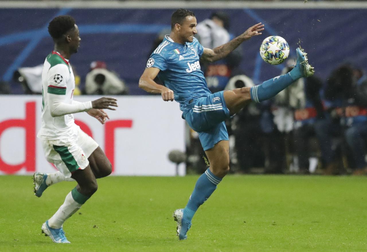 九游娱乐-内马尔连续五场比赛得分超过突破纪录,老鹰挑战极限!的简单介绍