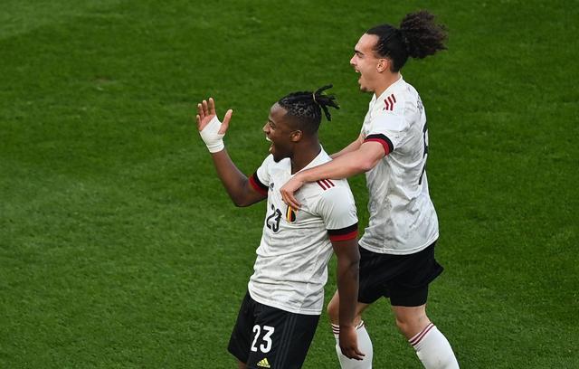 九游-关于莱万多夫斯基爆冷击败日本队，爆冷引爆全场！的信息